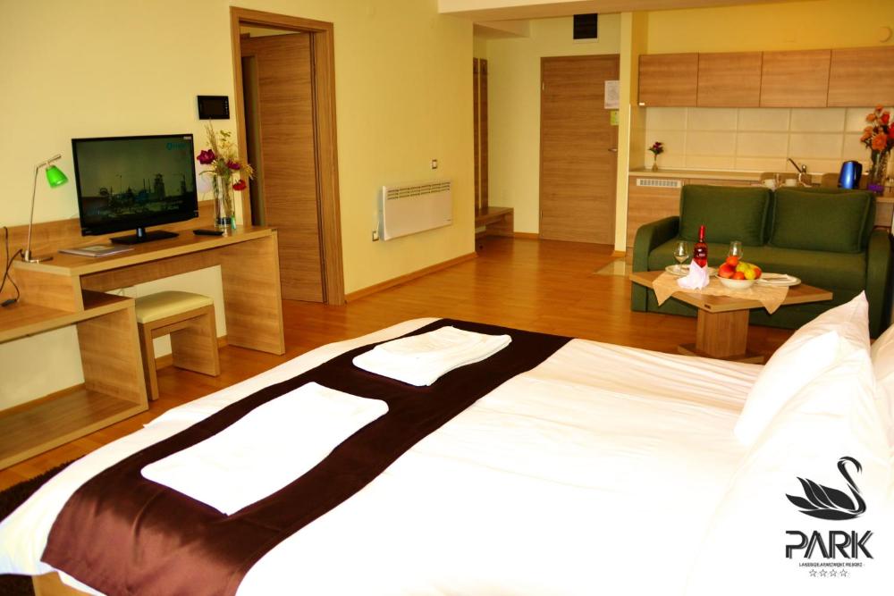 Room image 4